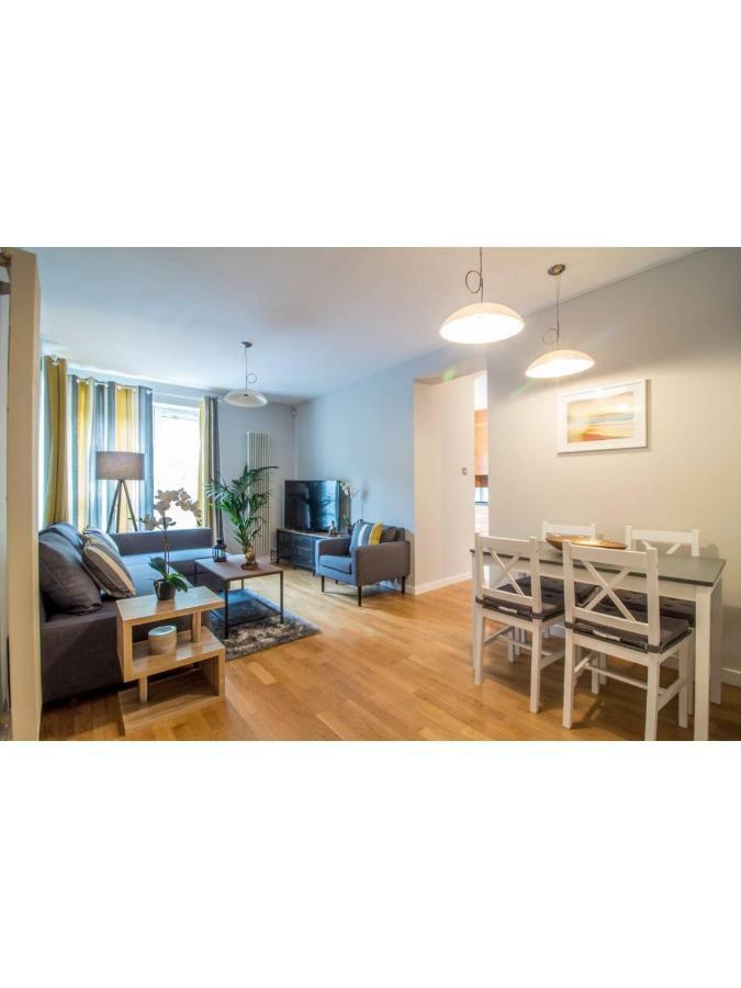 And Stylish One Bedroom * EDI
