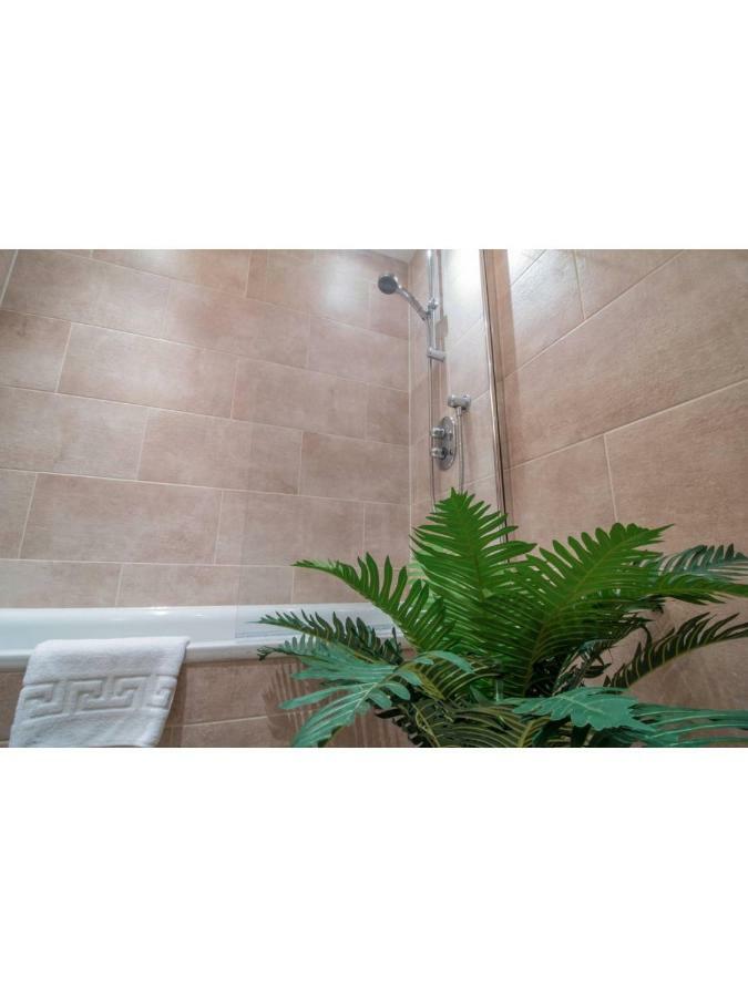 And Stylish One Bedroom Apartment EDI